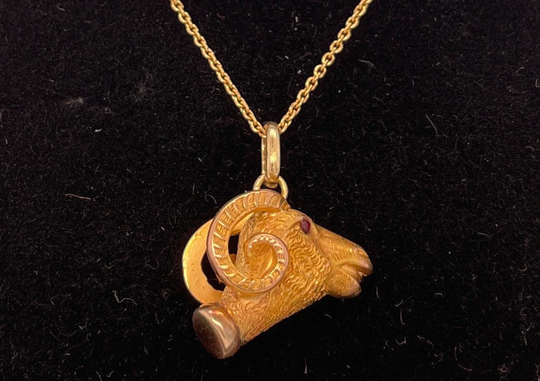 14Kt Gold Rams Head Pendant