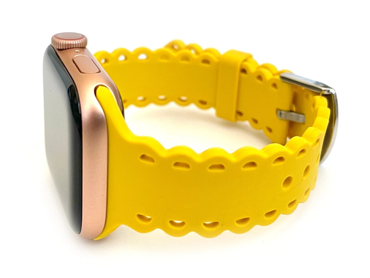 Scalloped Silicone Apple Watch Band Laser Cut Women's Apple Watch Band, Band 38mm 40mm 41mm 42mm 44mm 45mm, Series 1-8