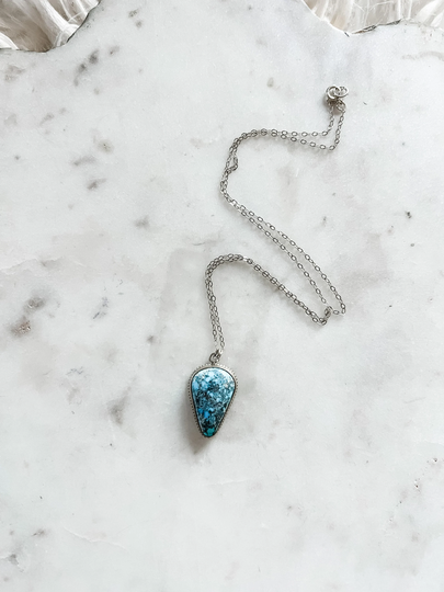 Kingman American Mined Turquoise Gemstone Sterling Silver Necklace 20"> The Haute Bohemian Jewelry
