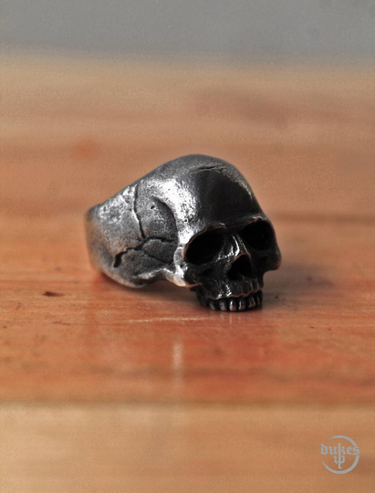 Jawless Skull Ring, Small Rings, Elegant Momento Mori, Satanic Biker Gothic Punk Rock Gifts, Illuminati Ring