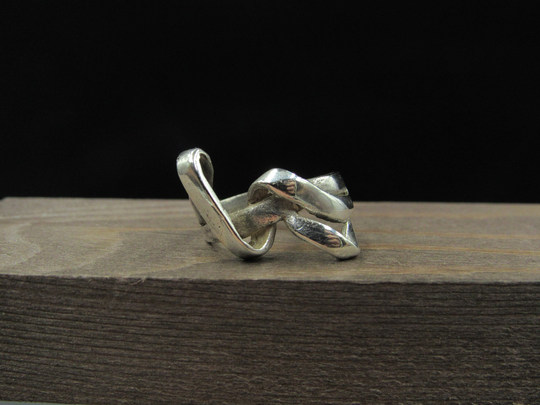 Size 7.5 Sterling Silver Tarnished Abstract Design Band Ring Vintage Statement Engagement Wedding Promise Anniversary Bridal Cocktail