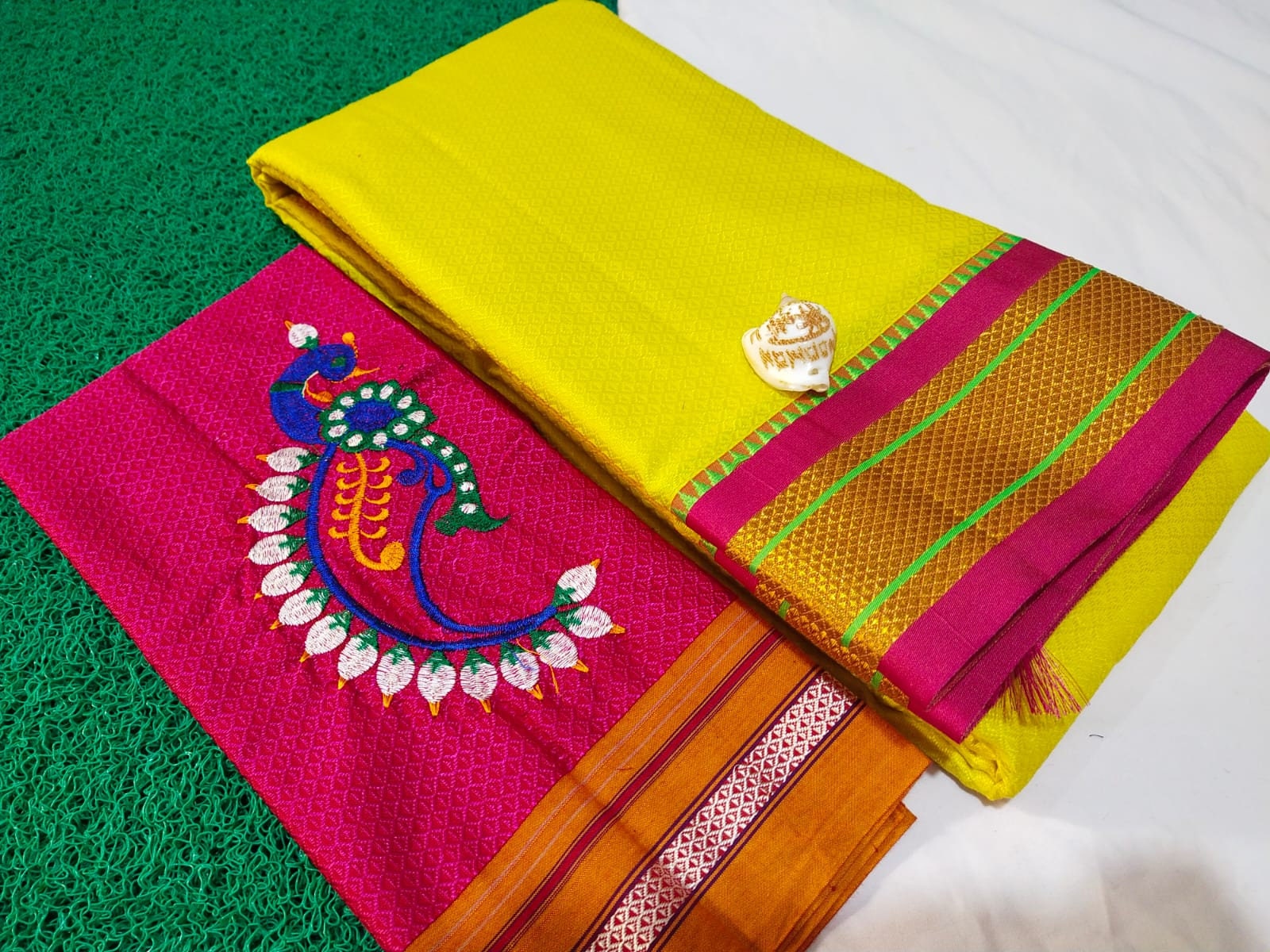 Resham Blended Khun Sarees With Contrast Embroidered Blouse Piece - Ethnics Land