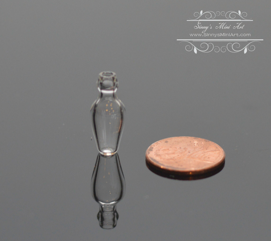 112 Dollhouse Cleat Glass Bottle Bd Hb158