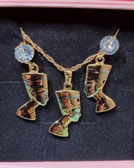 Rose Gold Queen Nefertiti Charm Necklace & Cz Drop Earrings Minimalist Jewelry Set Egyptian Jewelry Valentine Gift Idea