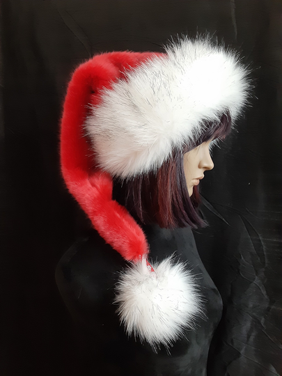 Red Santa Hat With Luxury White Trim Black Tips
