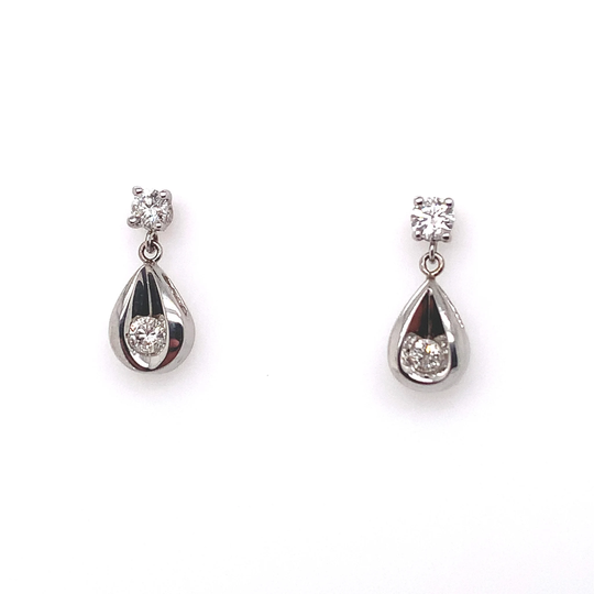 Diamond Dangle Earrings in White Gold 0.94 Ctw