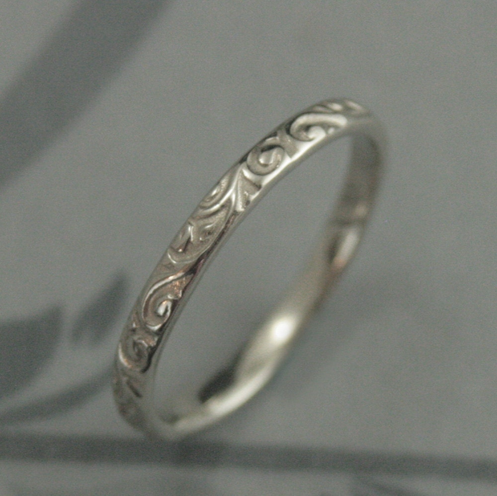 White Gold Skinny Flourish Band Women's Wedding Vintage Style Antique Ring