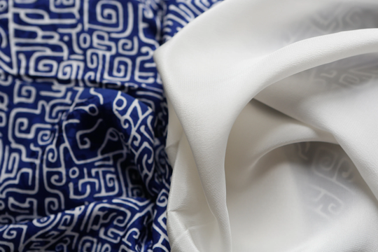 Navy Blue & White Synthetic Blend Lining Or Dress Fabric/Semi-Sheer