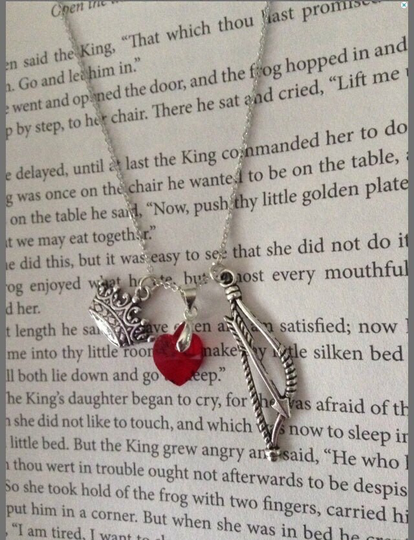 Outlaw Queen Once Upon A Time Regina & Robin Hood Necklace