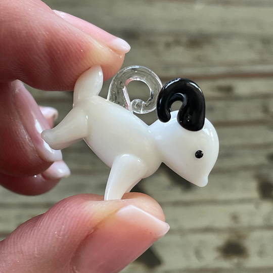 Murano Lampwork Ram Animal Pendant 28mm, Spirit Animal, Chinese Zodiac, Aries