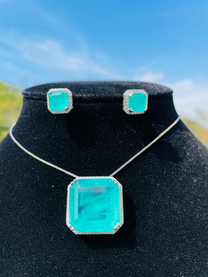 Paraiba Blue Jewelry Set Halo Earring Stud Paraiba Tourmaline Magnificent, Exotic Neon Vivid Color Glow 18Kgp