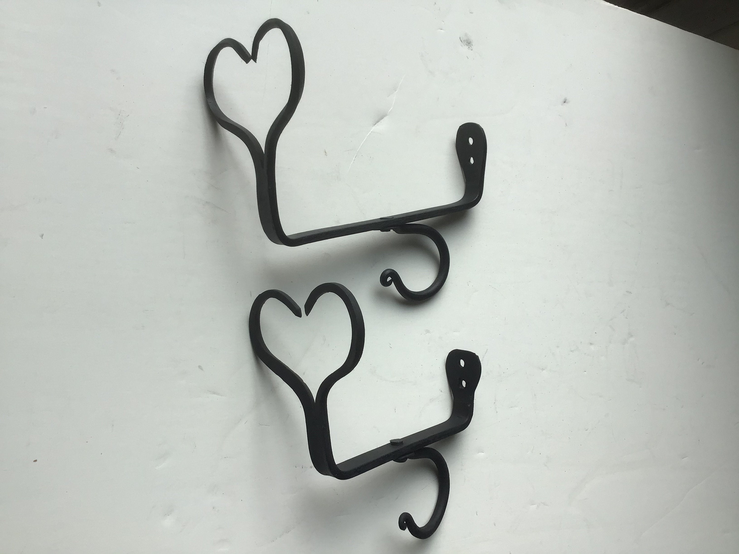 Shelf Brackets 2 Sizes Black Bronze Copper Iron Hold Curtain Rod Or Shelf Quilt Wall Hanging Hook Holds A 1 1/4 Dowel Different Designs