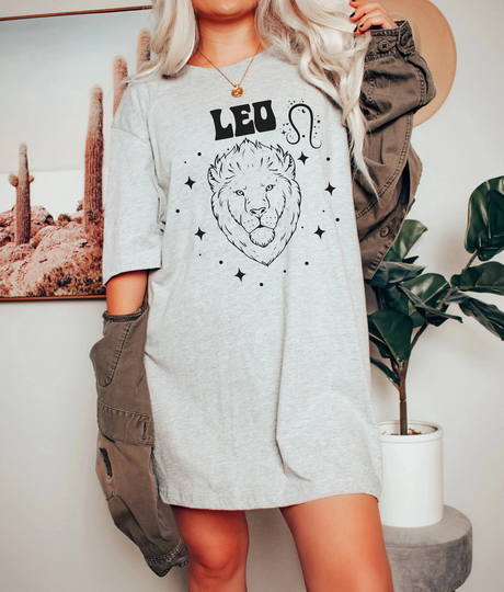 Leo Shirt, 70S Inspired Retro Tee Astrology Gifts, August Birthday Gift Her, Astrological Zodiac Sign, Vintage Style Horoscope Sweatshirt