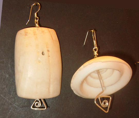 Asymmetrical .earrings Of Conus & Arca Shell From The African Trade. Long One Is 2.25", Wide 1.25"