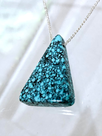 Kingman Spiderweb Turquoise Natural High Grade Micro Webbed Blue Reversible Drop Triangle Pendant Necklace 13 Cts