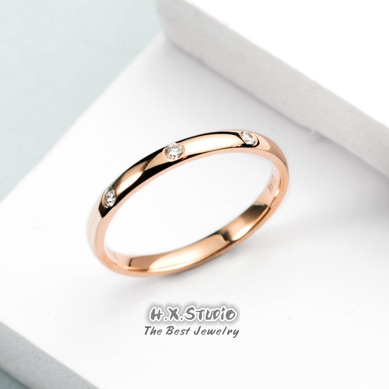 Diamond Wedding Band in 18K Gold/Flush Set Stackable Ring/Couple Ring/Custom Fine Jewelry/Personalization Design/Gift For Her
