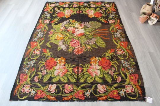 Vintage Floral Kilim Rug, Karabagh Kilim, Rug, Ethnic Red Rose Design, Bohemian/5'6"x8" Ft N-673