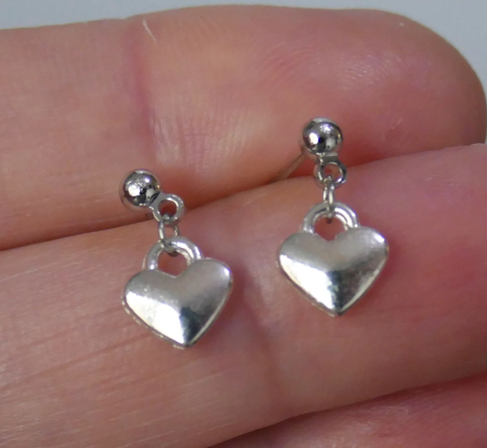 Small Heart Drop Charm Earrings, Hypoallergenic Stud Earrings With Rubber Backs F032