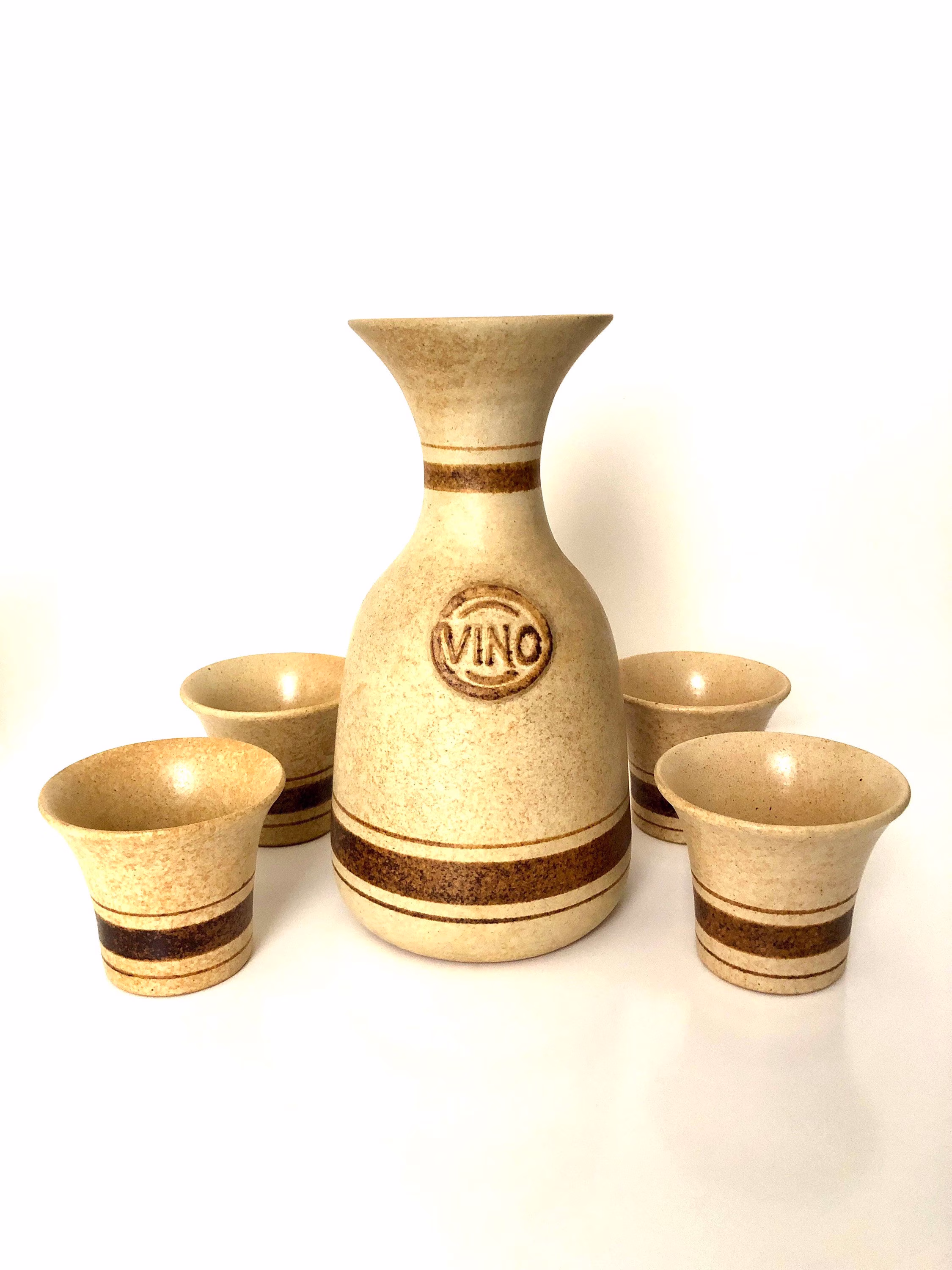 Vintage Pottery Craft USA Striped Ceramic Vino Wine Carafe With 4 Matching Cups