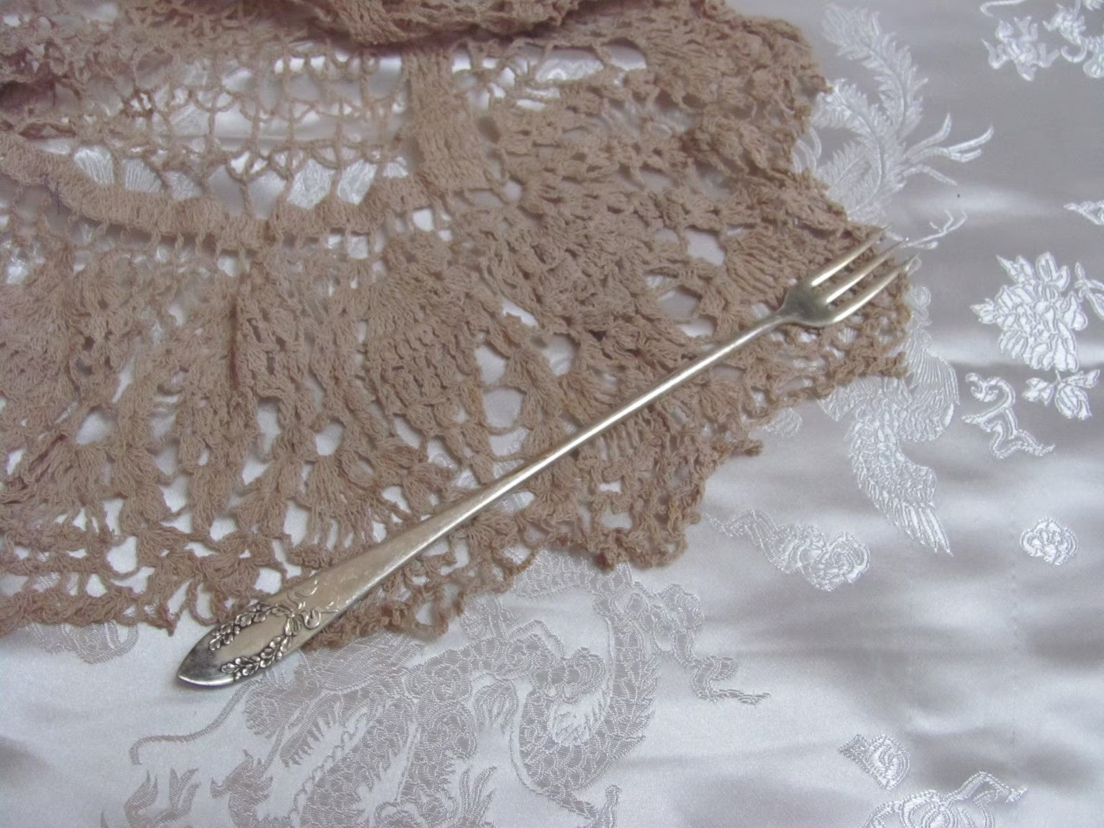 Fairoaks 1900 Olive Fork - Rare 8.25" 21cm Silver Plate Pickle J Mono On Backside Rockford