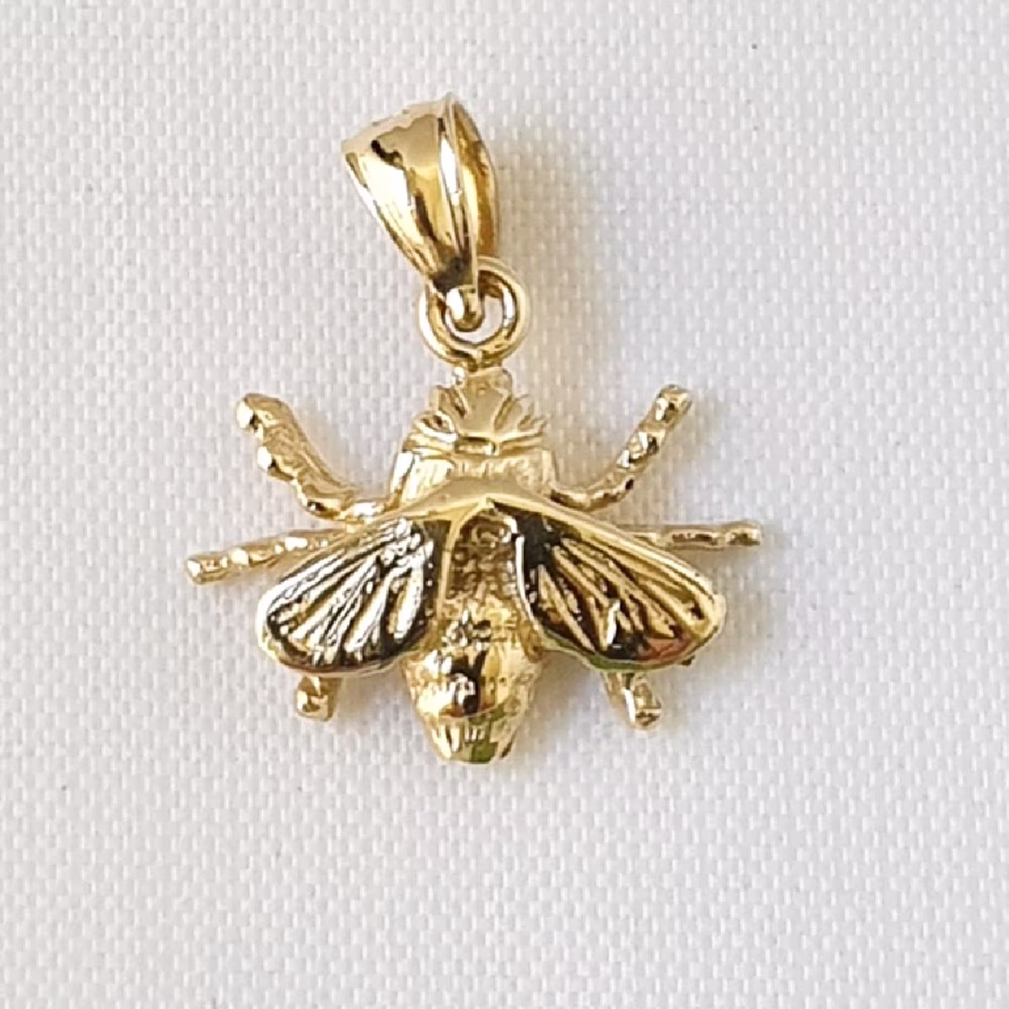 14K Yellow Gold Bee Pendant