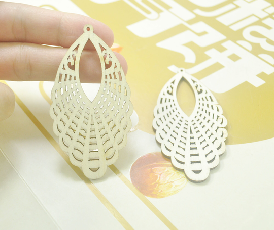 8Pcs Wood Oval Earring Pendants, Natural Wooden Flower Pendant, Wood Pendants Laser Cut, Jewelry Necklace Pendant Supply, 72x39mm
