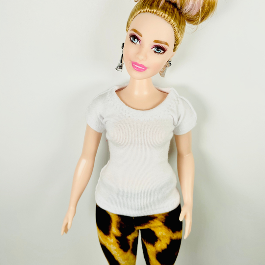 11.5 Inch Curvy Fashion Doll White Top Basic Tee For Doll Clothing Dressup, Fits Dolls Like Curvy, Fresh