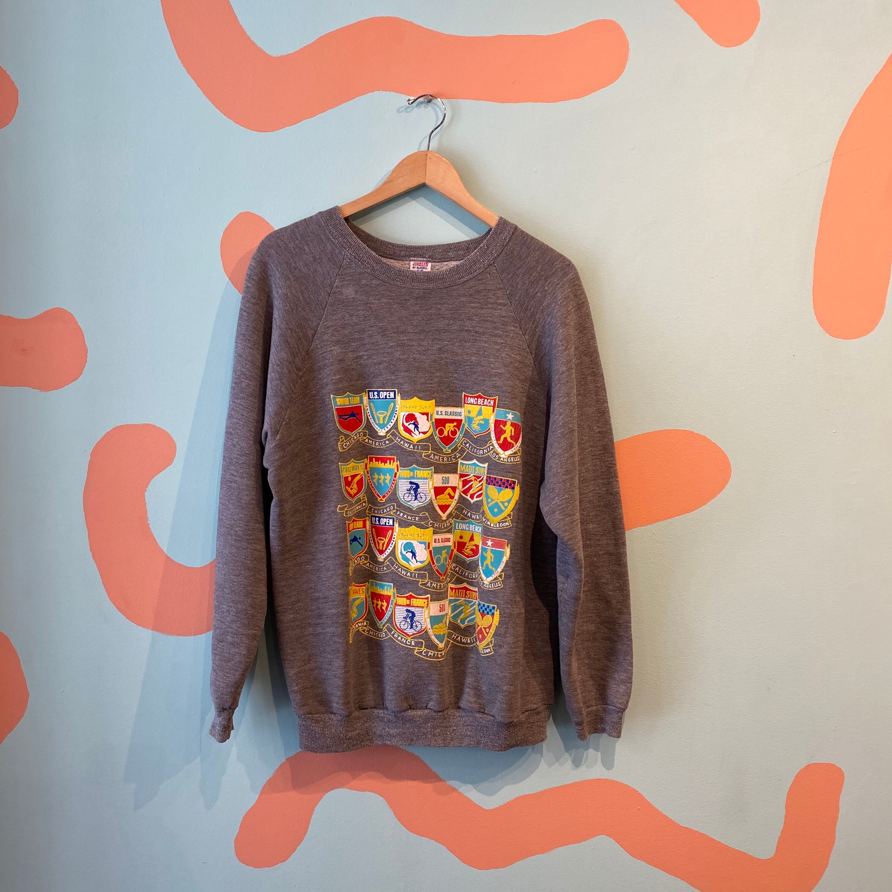 Vintage 80 Jerzees Tri Blend Heather Grey World Class Sports Crests Puff Paint Silkscreen Crewneck Sweatshirt