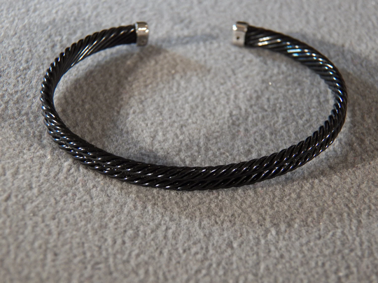 Vintage Silver Tone Jet Black 2 Row Twisted Cuff Bangle Bracelet
