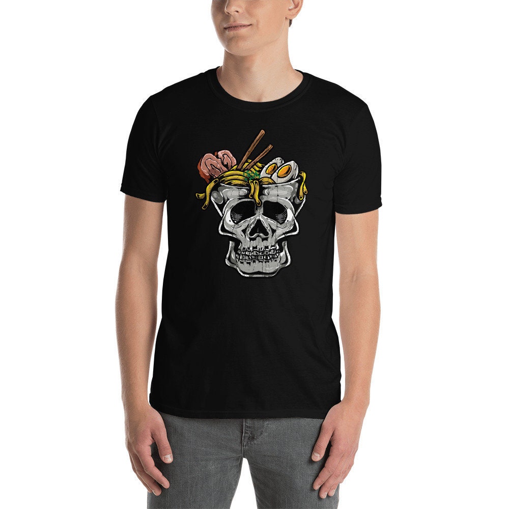 Ramen Noodles in Skull Japanese Kawaii Artworks T-Shirt Gift