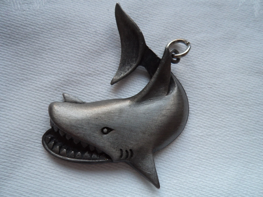 Vintage Signed Jj Dark Silver Pewter Shark Pendant
