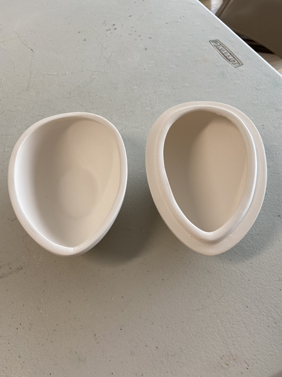 Ceramic Easter Egg Dish 6"