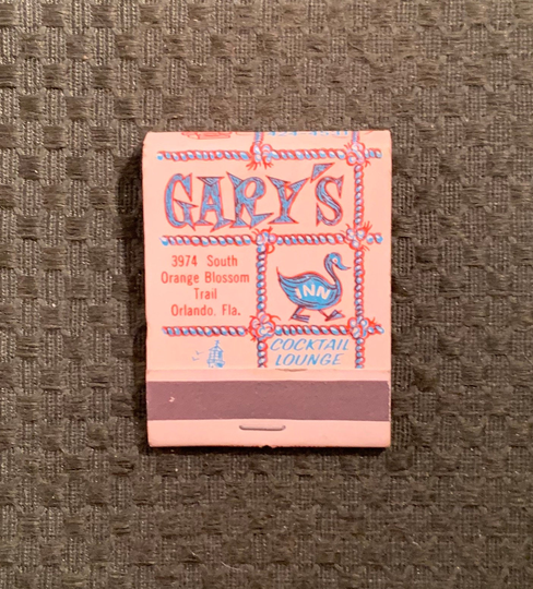 Vintage Matchbook, Garys Seafood Restaurant, Oyster Bar, Orlando, Florida, Front Strike, with 20 Match Sticks, Free Ship in Usa