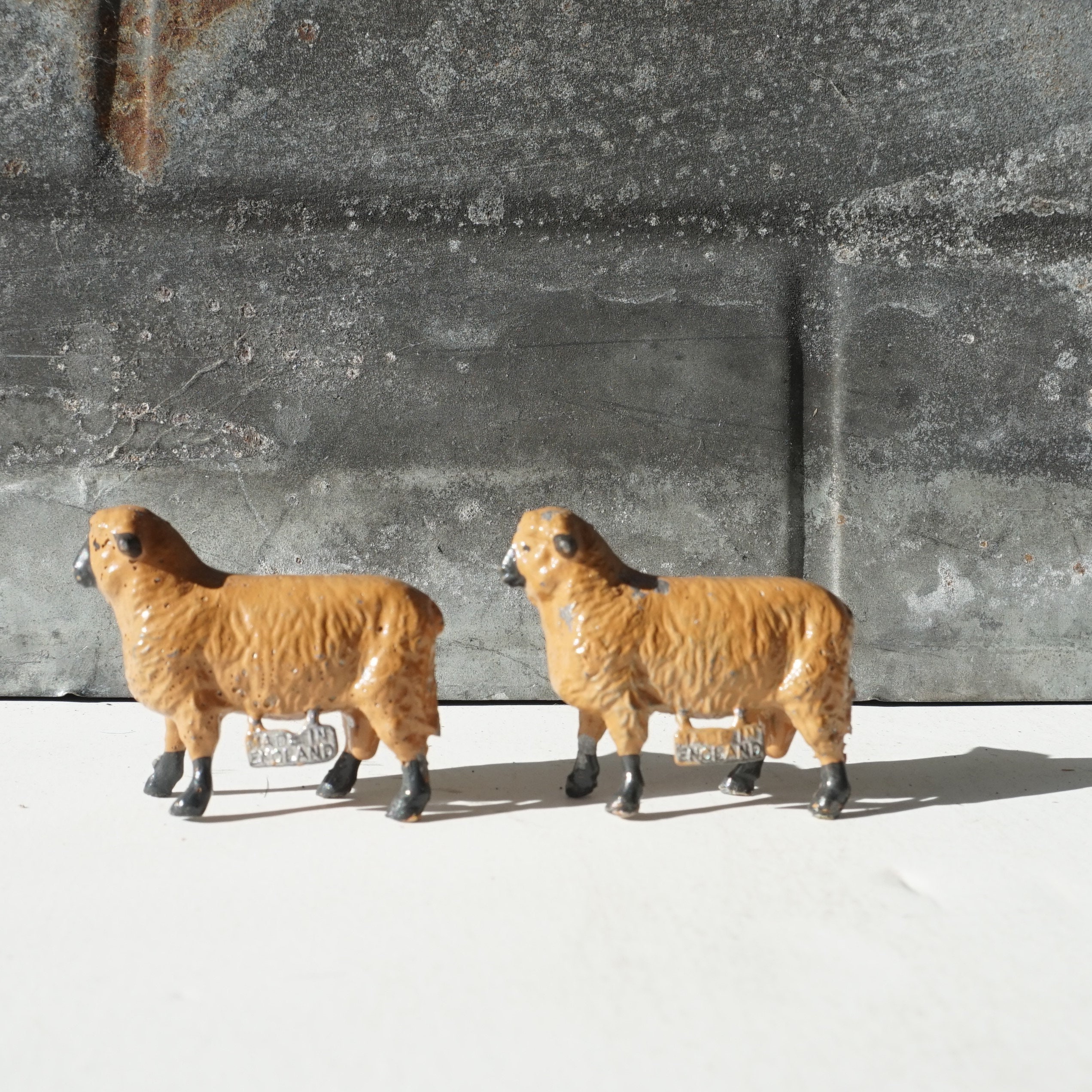 Vintage Farm/Britains 2 Rams Pastural Tabletop Landscape Early Casting With Tags