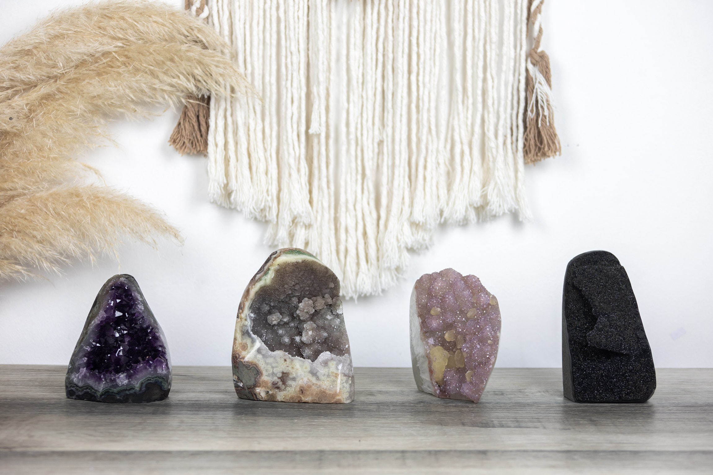 4 Pieces Lot, Cathedral, Standing Amethyst, Uruguayan Amethyst Cut Base, Polished Wholesale Supplier - Mmlt0076