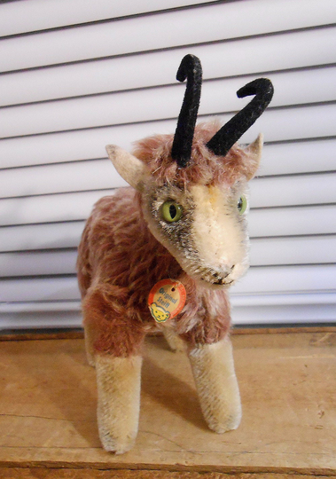 Vintage Steiff 6" Ram Goat Chamois - Mohair, Chest Tag