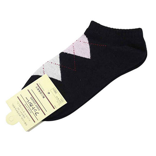 1 Pair Women Sports Casual Cute Heart Ankle High Low Cut Cotton Blended Socks - black