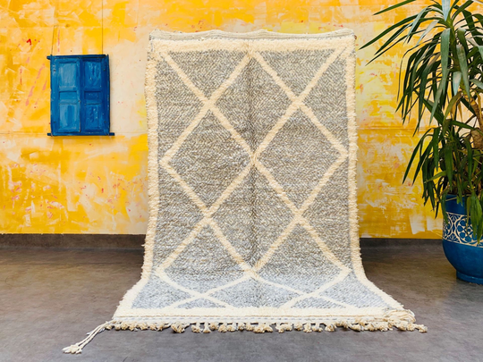 White & Gray Beni Ourain Rug Wool Area Moroccan 4X8 Feet = 143 cm X 240