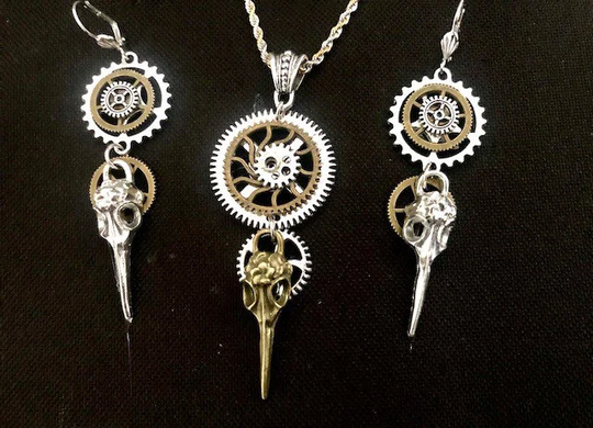 Necklace Or Steampunk Earrings With Cogs & Skull