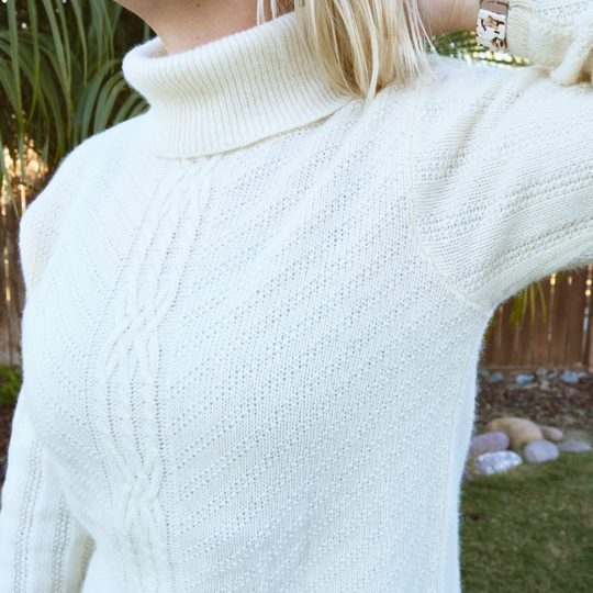 Cream Turtleneck Lambswool Angora Blend Sweater Cable Knit Lightweight Soft Vintage 1980S Classic White Pullover Jumper Small Med