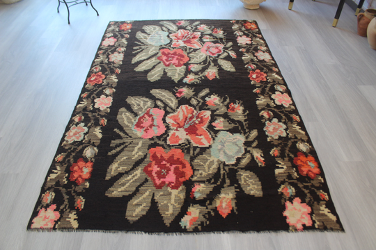 Karabahk Kilim Rug, Black Floral Kilim, Vintage Floral, Karabahk Kilim Rug, Ethnic Are/C-614 4'3"x6'7" Feet