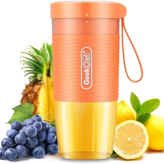 Geek Chef Portable Blende Small Smoothie and Shakes Blender Cordless Small Blender Cup, USB Rechargeable BPA-Free Tritan,10oz/300ml