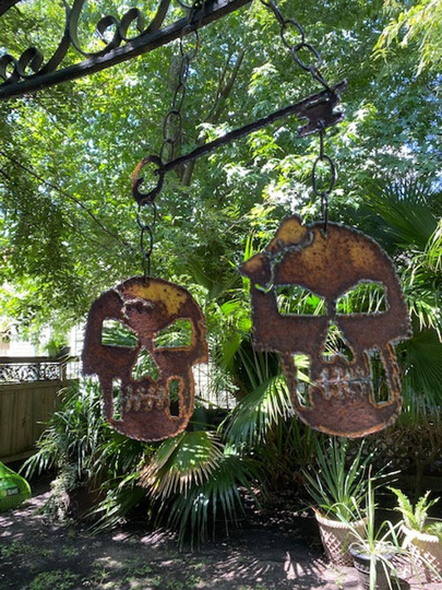 Metal Art Plasma Cut Skull & Key Mobile Boy Girl With Bow