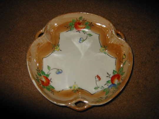 1930S Made in Japan Hand-Painted Peach Floral Lusterware Trefoil Dish, Soup Bowl, Cereal Coup
