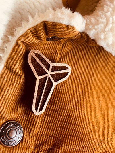 Limited Edition Mamba Walnut Pin