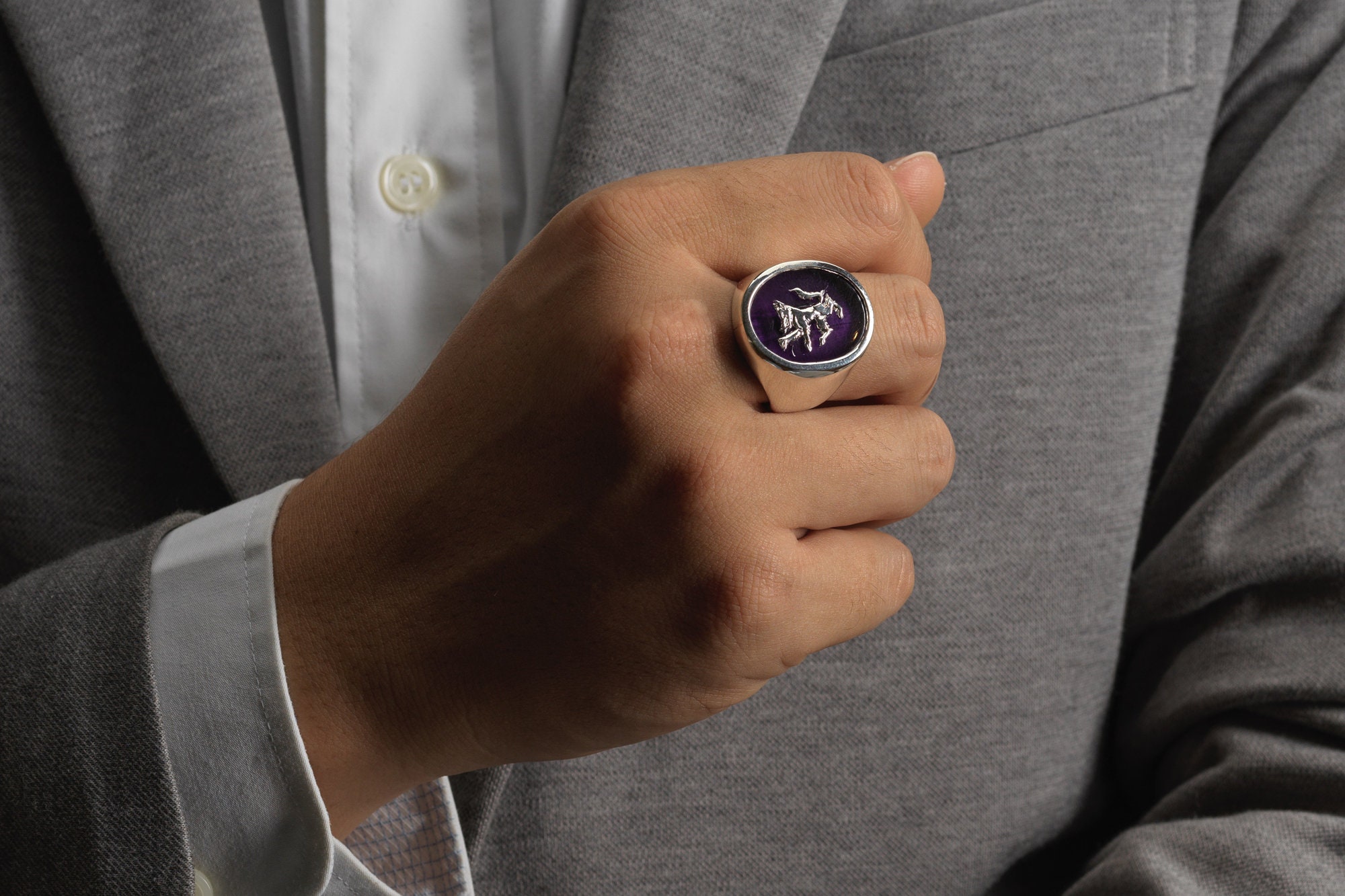 Rampant Wolf Ring Amethyst & Sterling Silver 925
