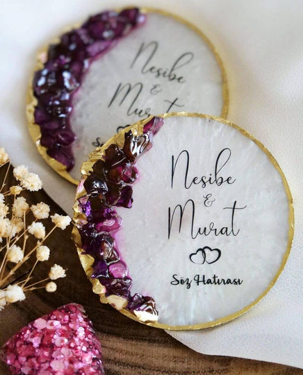 Custom Stone Decorated Epoxy Magnet Favors, Engagement Gifts, Birthday Baptism Favors For Guests in Bulk