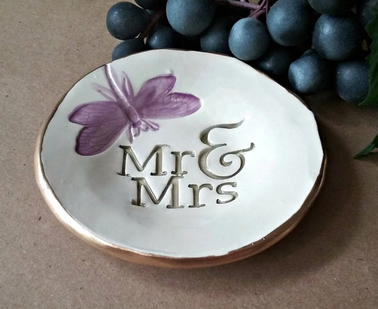 Ceramic Ring Dish Mr & Mrs 4 Inches Round Edged in Gold Wedding Shower Gift Bridal Wholesale Available