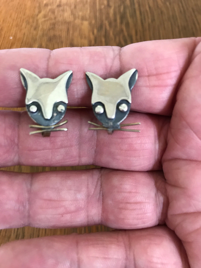 sterling Silver Cat's Head Screw Back Earrings