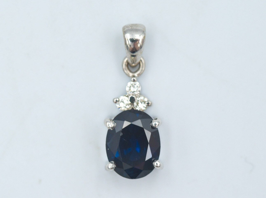 1.20 Carat Natural Sapphire Diamond 18K Slide Pendant